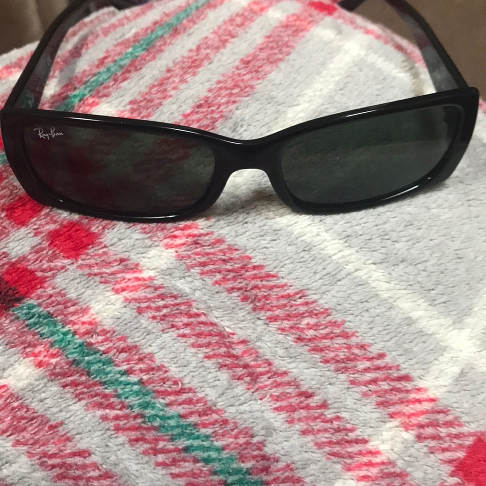 Ray Ban Black Sunglasses